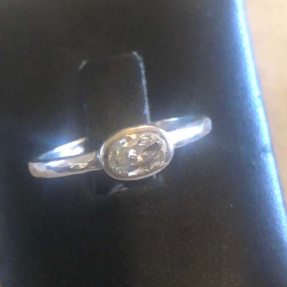 R2463 Belle Fleur Oval Ring